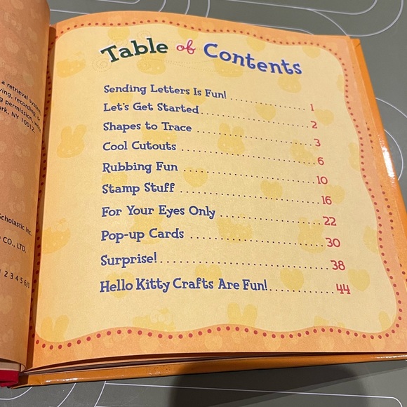 HELLO KITTY Stationery Art Craft Book Scholastic DIY Project Kawaii Sanrio 2001 - Picture 3 of 9